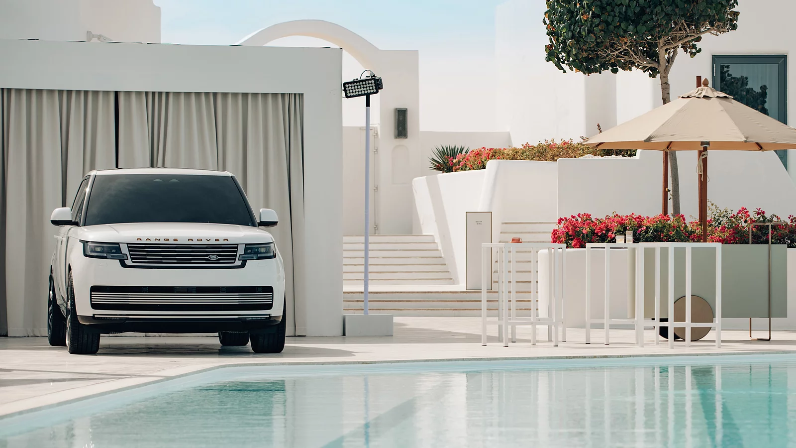 Range Rover Middle East and Africa 